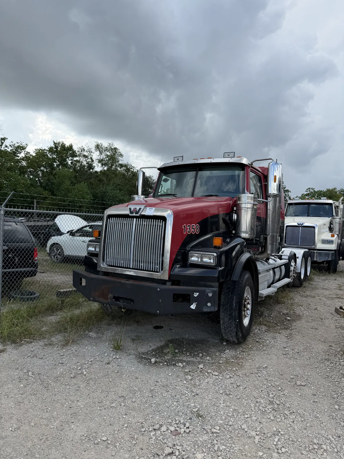 2014 Western Star 4900, unit WS-1358 — photo 2